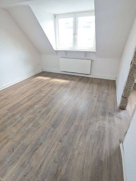 Geräumige 2-Zimmer-Wohnung in Düsseldorf-Rath – Düsseldorf – Vorschaubild 3
