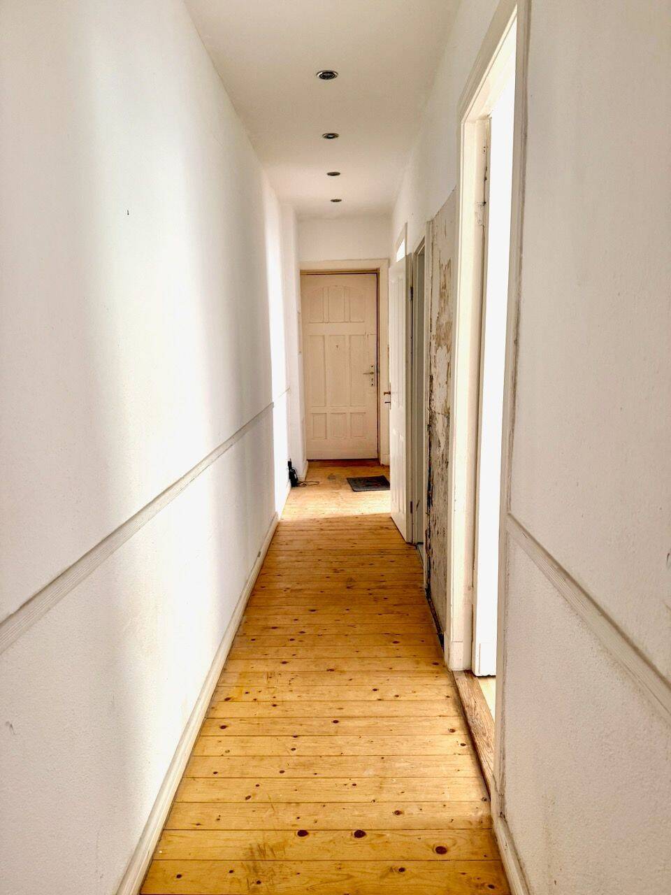Your Blank Canvas in the Heart of Friedrichshain – Berlin – Vorschaubild 9
