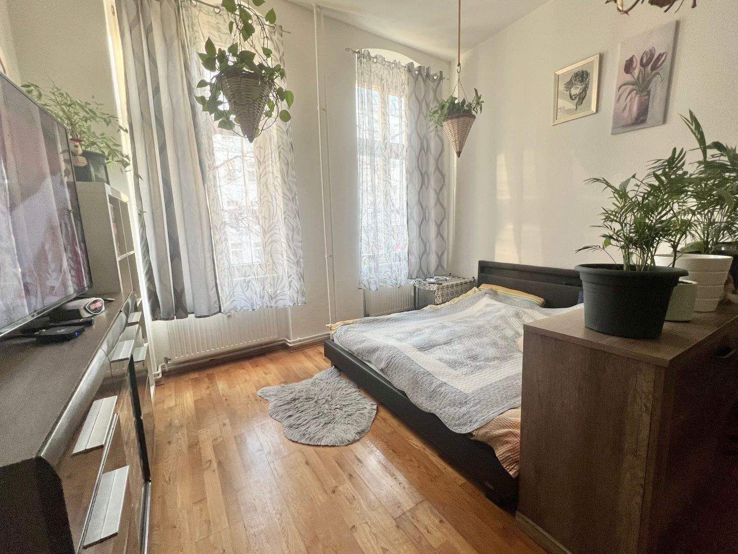 MITTEN IN MITTE - CHARMANTER ALTBAU MIT HOHEN DECKEN & PARKETT - ZUR ZEIT VERMIETET – Berlin – Vorschaubild 7