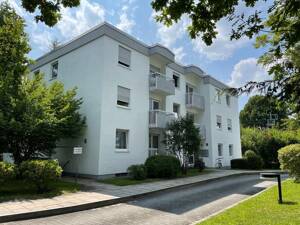 FREI! Renovierungsbedürftige Wohnung Nahe Zentrum und Bahnhof
