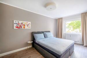 Stilvolle 3-Zimmer-Wohnung mit Süd-Balkon an der Spree - direkt am Hansaviertel – 10555 Berlin – Vorschaubild 4
