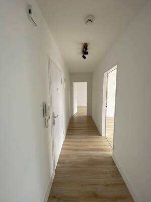 2 ZKB mit Balkon in Wiesbaden-Kohlheck – 65199 Wiesbaden – Vorschaubild 7