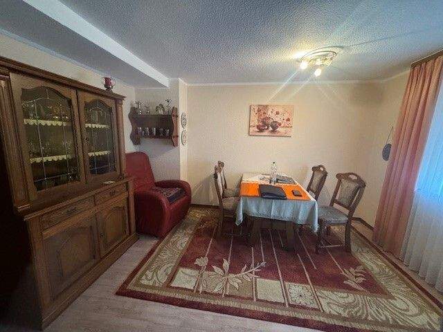 Wohnhaus mit zusätzlichem Wiesengrundstück – Morbach – Vorschaubild 5