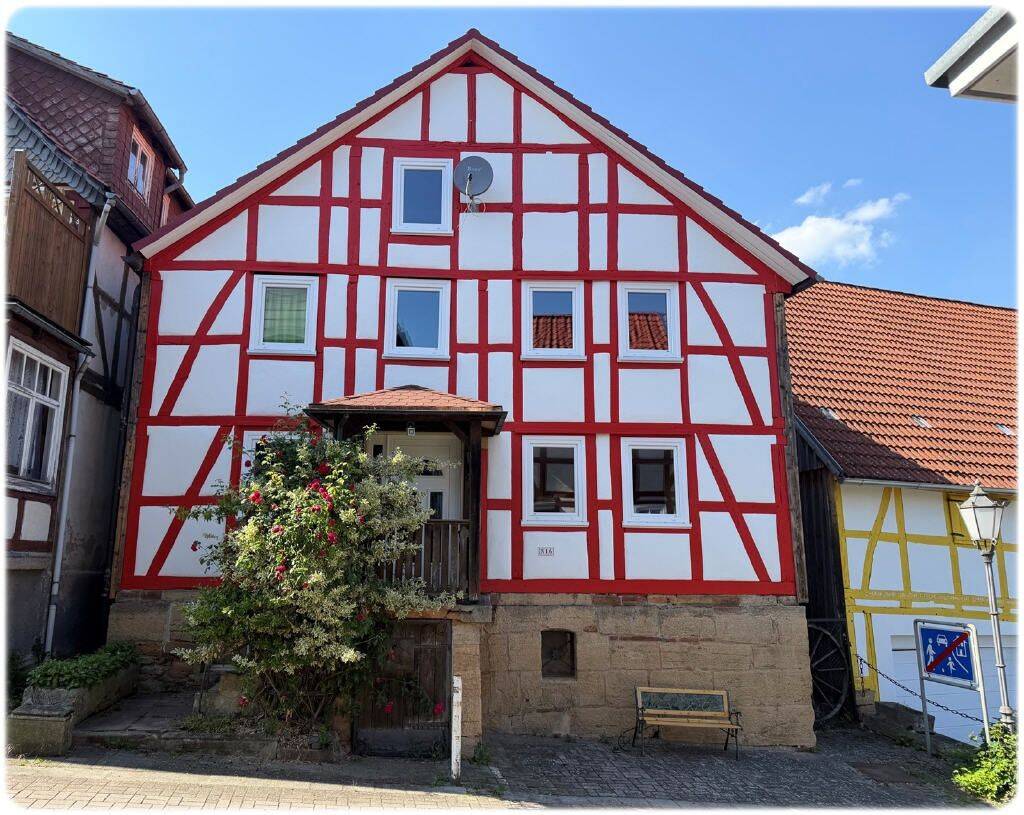 Altstadtjuwel in Waldeck: Fachwerkhaus mit Terrasse und Blick ins Grüne!