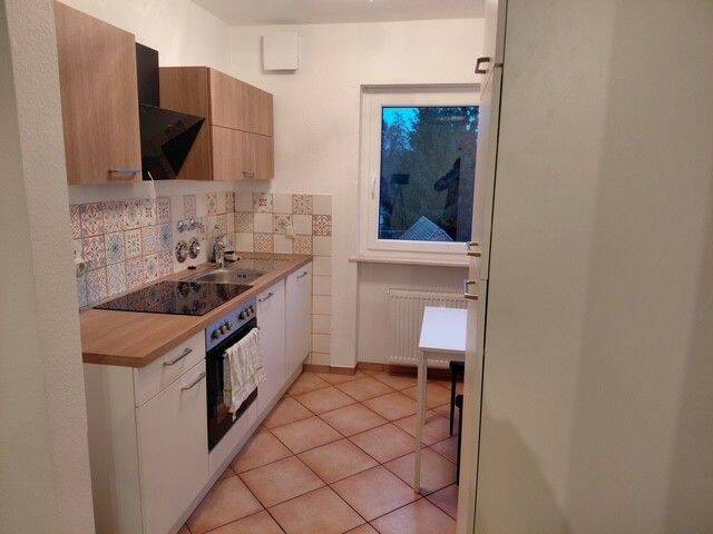 möblierte 2 Zimmer Wohnung mit Balkon – Nürnberg – Vorschaubild 2