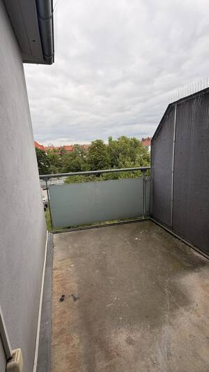 Vollständig renovierte 2-Raum-Wohnung in Erfurt-Süd mit Balkon & Stellplatz! – 99096 Erfurt – Vorschaubild 6