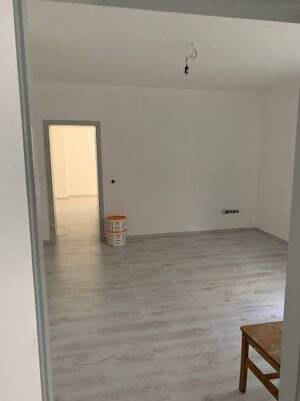 Schöne 3-Zimmer Wohnung mit Balkon (WE 05) – 40233 Düsseldorf – Vorschaubild 3
