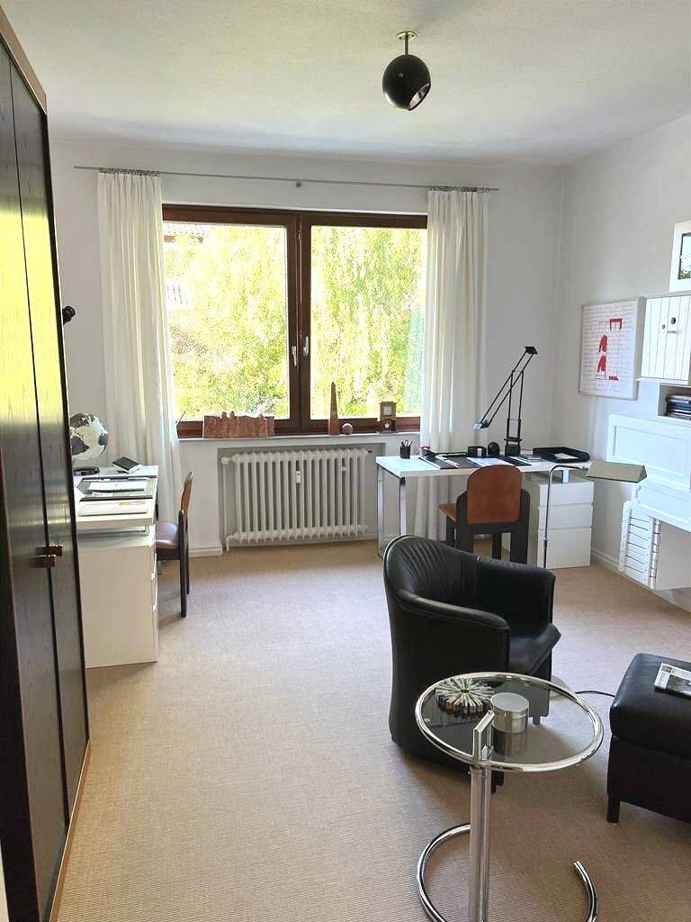 Eduard Rosenberg KG - Gepflegte 4-Zimmer-Wohnung in TOP-Lage – Bremerhaven – Vorschaubild 5