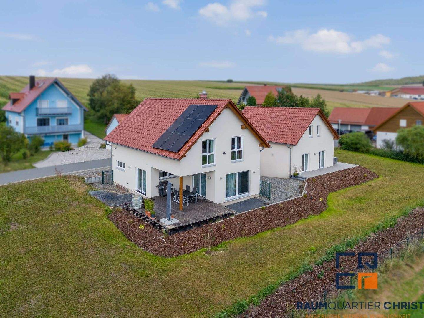 *Provisionsfrei* KFW 40+ Einfamilienhaus mit Bungalow behinderten und rollstuhlgerecht – Neualbenreuth – Bild 1 von 9
