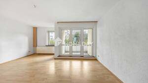 Morgensonne auf der Loggia - Drei Zimmer mit Struktur und Rückzugsorten