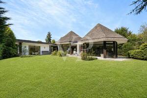 1.264 m² Grundstück im Herzen von Hahnwald - Sanierung oder Neubau