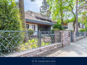 Voll unterkellerte Premium Villa mit Freiraum auf ca. 330m² plus Doppelgarage in Lichtenrade! – 12307 Berlin – Vorschaubild 3