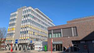 3-Zimmer-Apartment / Penthouse Wohnung (2023 umfangreich saniert) – 21029 Hamburg – Vorschaubild 5