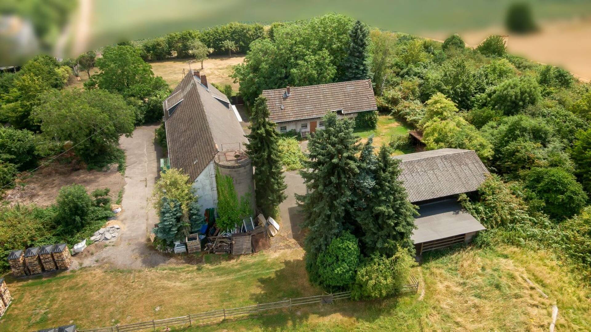 Haus in 50999 Köln mit 386,36 m² kaufen