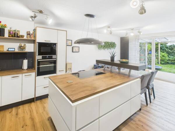 Reihenmittelhaus in 50829 Köln mit 164,23 m² kaufen