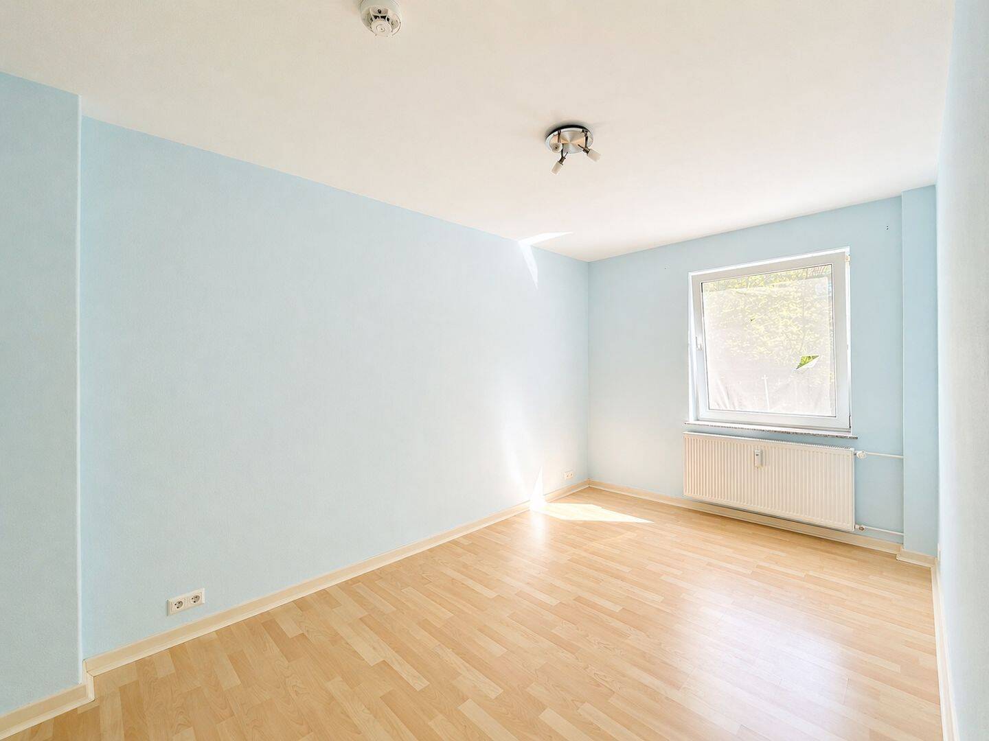 Erdgeschosswohnung mit Wintergarten & eigenem Gartenanteil in Harburg – Hamburg – Vorschaubild 5