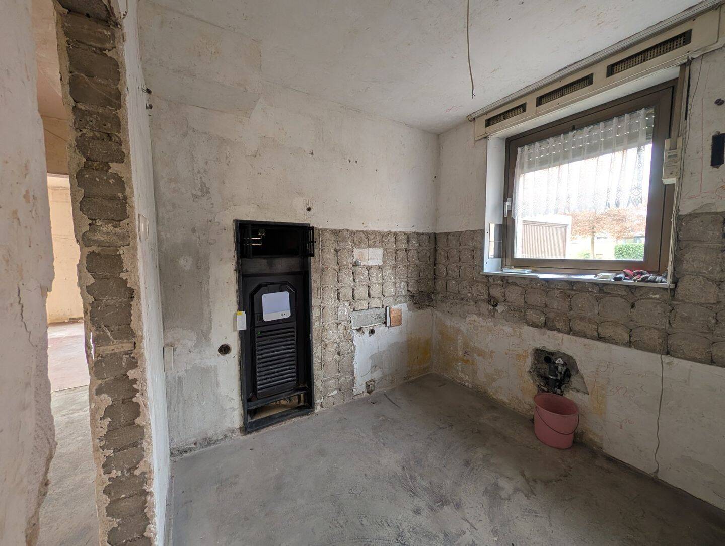 Reihenendhaus im Rohbauzustand mit zusätzlichem Bauland in Moers-Asberg – Moers – Vorschaubild 4