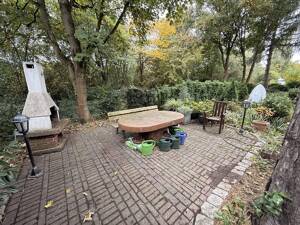 Schicke Dachgeschosswohnung in offener Bauweise mit 2 Zimmern und offener Küche in Hannover-Ahlem – 30453 Hannover – Vorschaubild 2