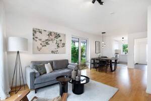 Bezugsfertiges 4-Zimmer-Haus mit Süd-Terrasse und eigenem Garten – 80999 München – Vorschaubild 7