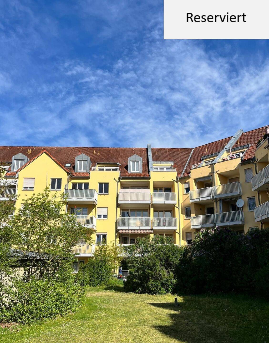 3,5-Zimmer-Wohnung mit Balkon und zwei Tiefgaragenstellplätzen
