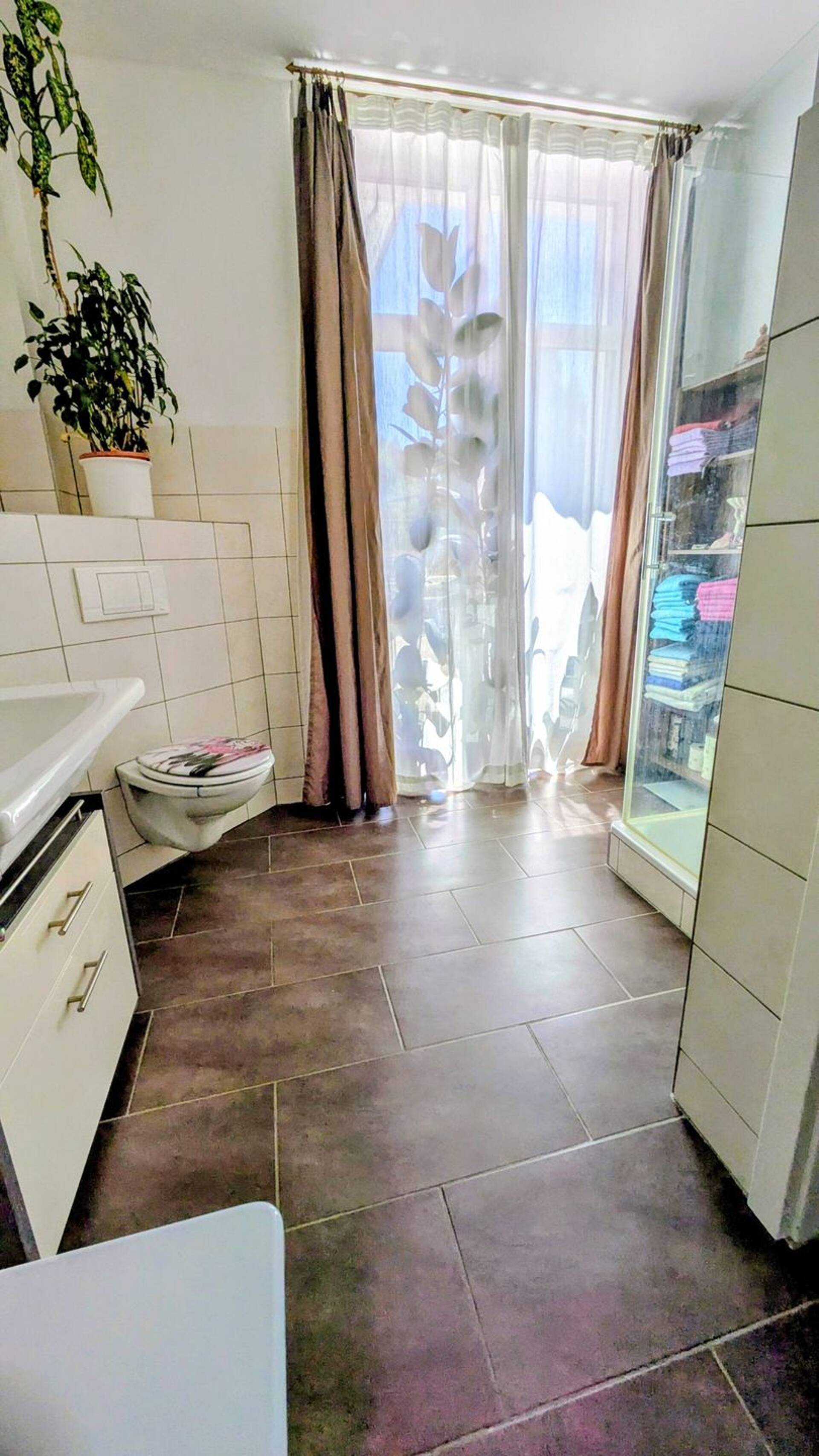 Erdgeschosswohnung in 84034 Landshut mit 124 m² kaufen