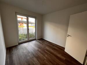 Familienfreundliche 4 Zimmerwohnung mit Terrasse zur Miete in Lübeck - Wentzel Dr. – 23554 Lübeck – Vorschaubild 5