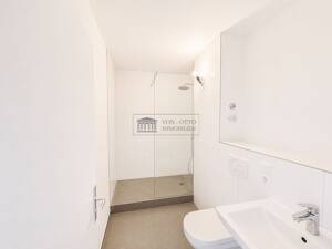 Großzügige 3-Zimmer-Wohnung mit Sonnenbalkon im grünen Drake Park – 12205 Berlin – Vorschaubild 5