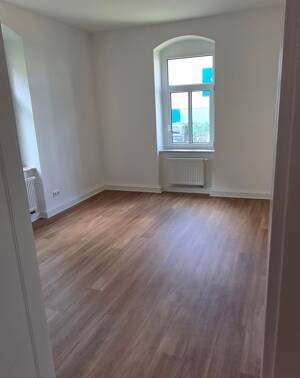 3 Raum Wohnung mit Loggia – 1279 Dresden – Vorschaubild 3