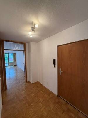 Bezugsfreie Eigentumswohnung in zentraler Lage mit Balkon und TG-Stellplatz – 97070 Würzburg – Vorschaubild 6