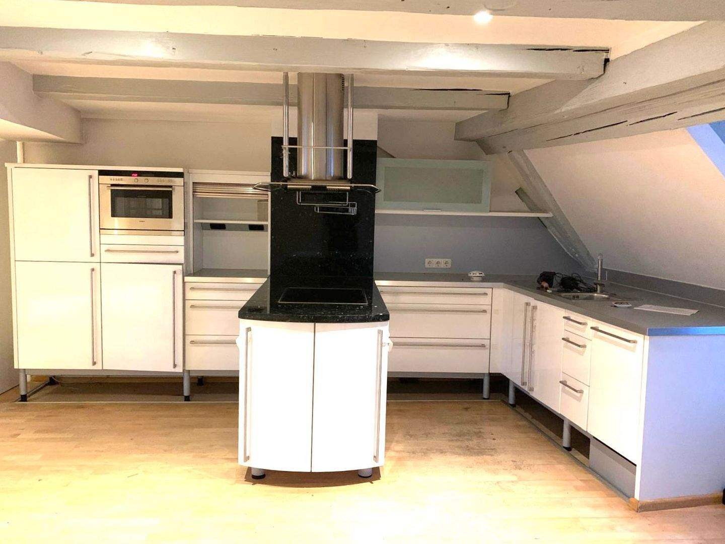 3-Zi-Maisonette-ETW, Burgblick, Dachterrasse, EBK, Kamin, Innenstadt, 90403 Nürnberg – Nürnberg – Vorschaubild 5