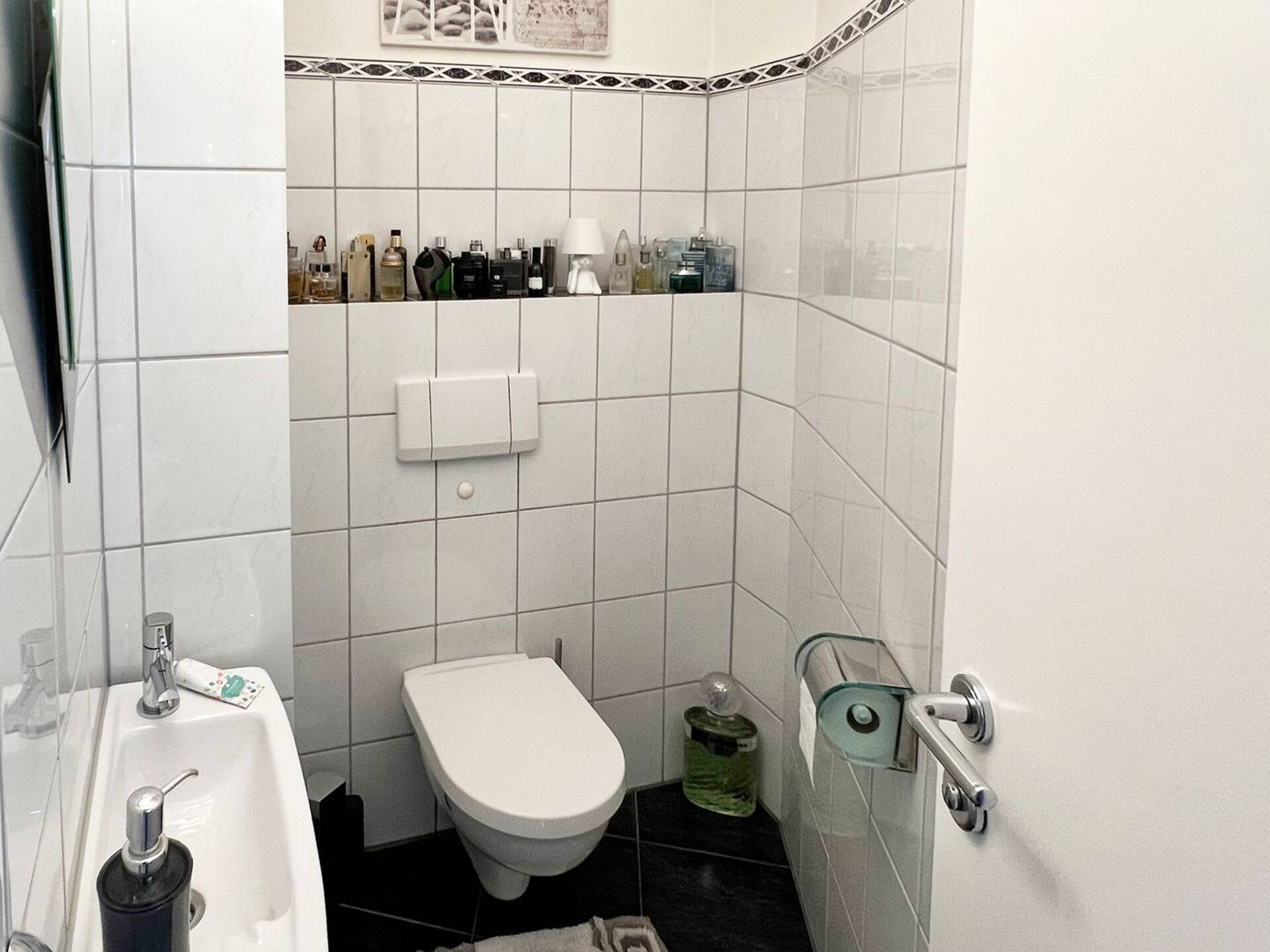 Etagenwohnung in 51065 Köln mit 90 m² kaufen