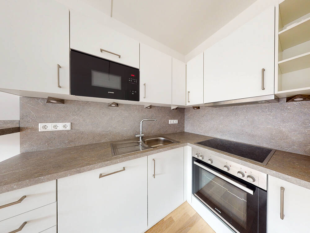 Helle 2 Zimmerwohnung mit Einbauküche – Nürnberg – Vorschaubild 2