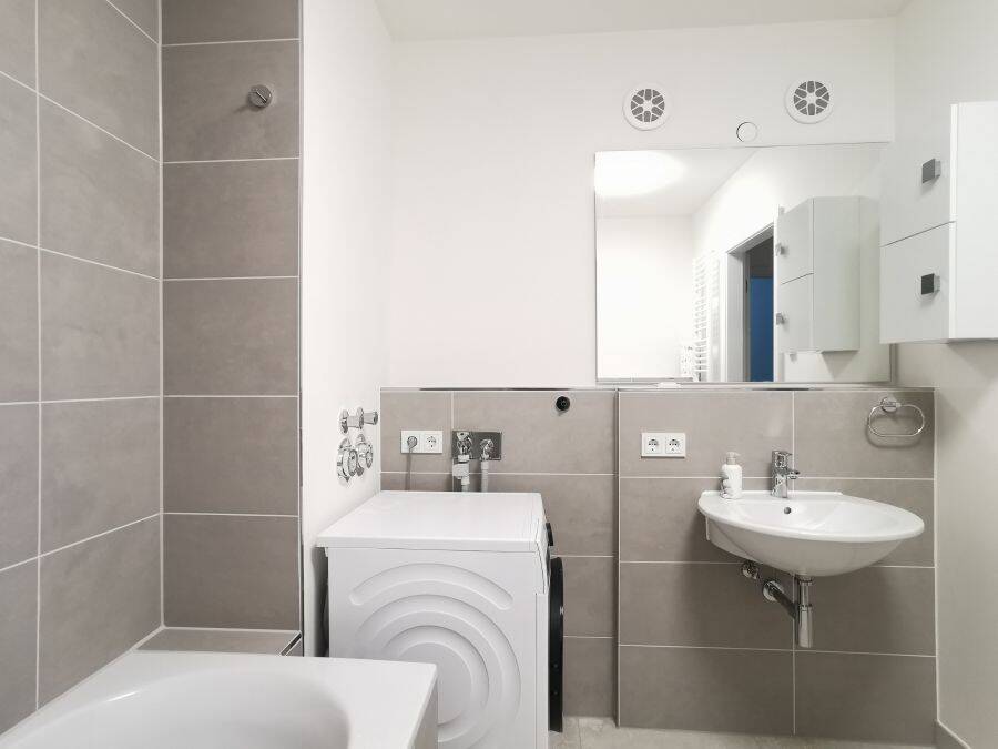 Provisionsfrei* Moderne 2-Zimmer-Design-Wohnung mit Loggia mitten in München-Pasing – München – Vorschaubild 7