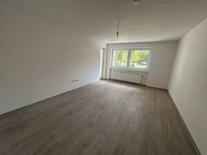 Tolle 3-Zimmer-Wohnung mit Wand und Bodenbelag in schöner Lage – 44357 Dortmund – Vorschaubild 1