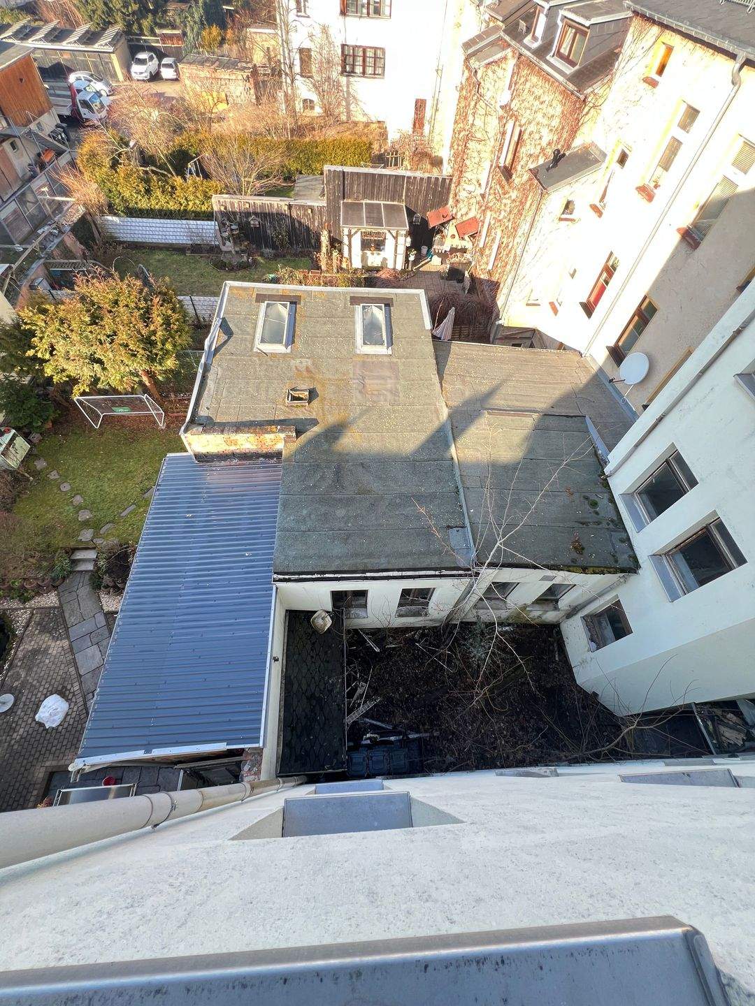 Stadthaus mit großem Potenzial und vielseitigen Nutzungsmöglichkeiten, das darauf wartet, wieder mit neuem Leben erfüllt zu werden. – Reichenbach – Vorschaubild 5