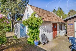 Bremen Burg-Grambke: Freistehendes Ein-/Zweifamilienhaus mit Garage und Garten in begehrter Lage – 28719 Bremen – Vorschaubild 5