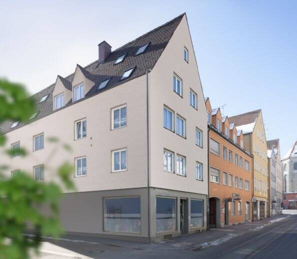 Rendite-Haus, komplett grundsaniert, Augsburg