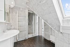 Wohnen über den Dächern von Hamburg-Blankenese - Exklusive Maisonette mit Süd-Dachterrasse – 22587 Hamburg – Vorschaubild 7