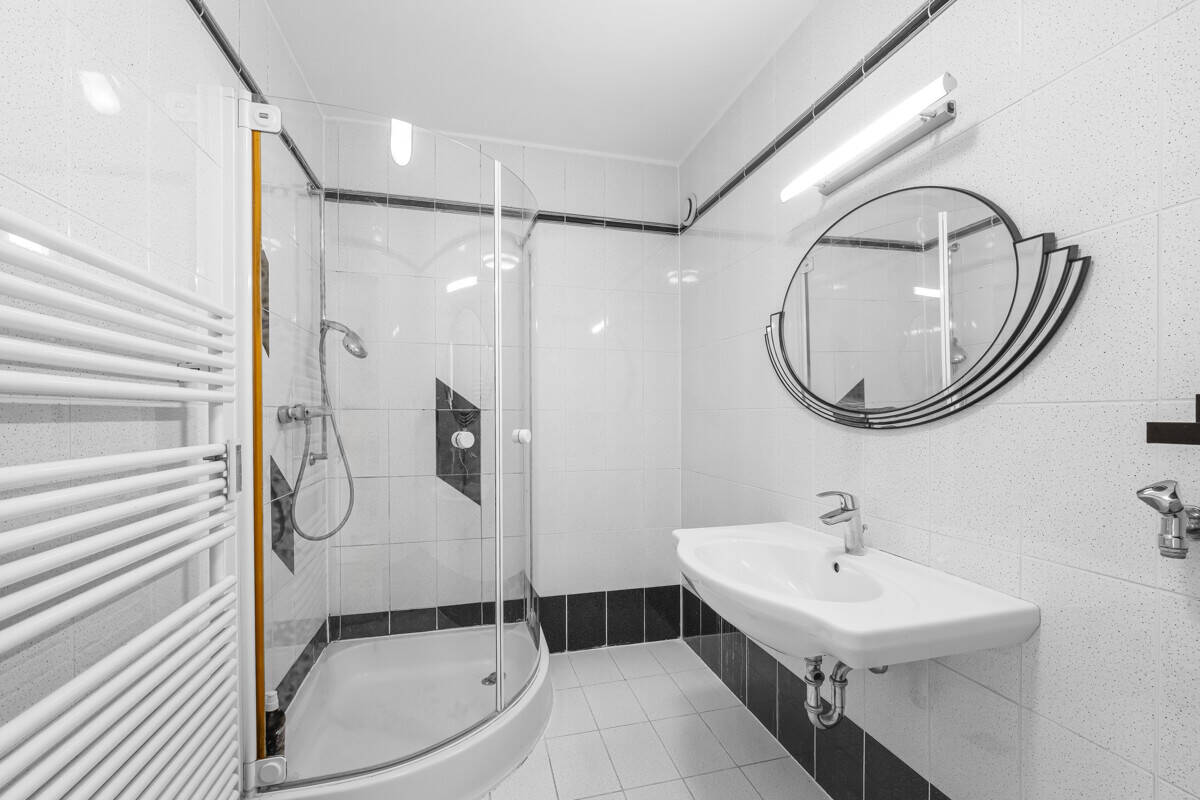 Großzügige, familiengerechte 4-Zimmer-Wohnung mit Gartenanteil! – München – Vorschaubild 8