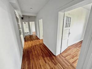 Wohnen am Dornbusch in Frankfurt - 4 Zimmer-Altbauwohnung - frisch renoviert – 60433 Frankfurt am Main – Vorschaubild 7