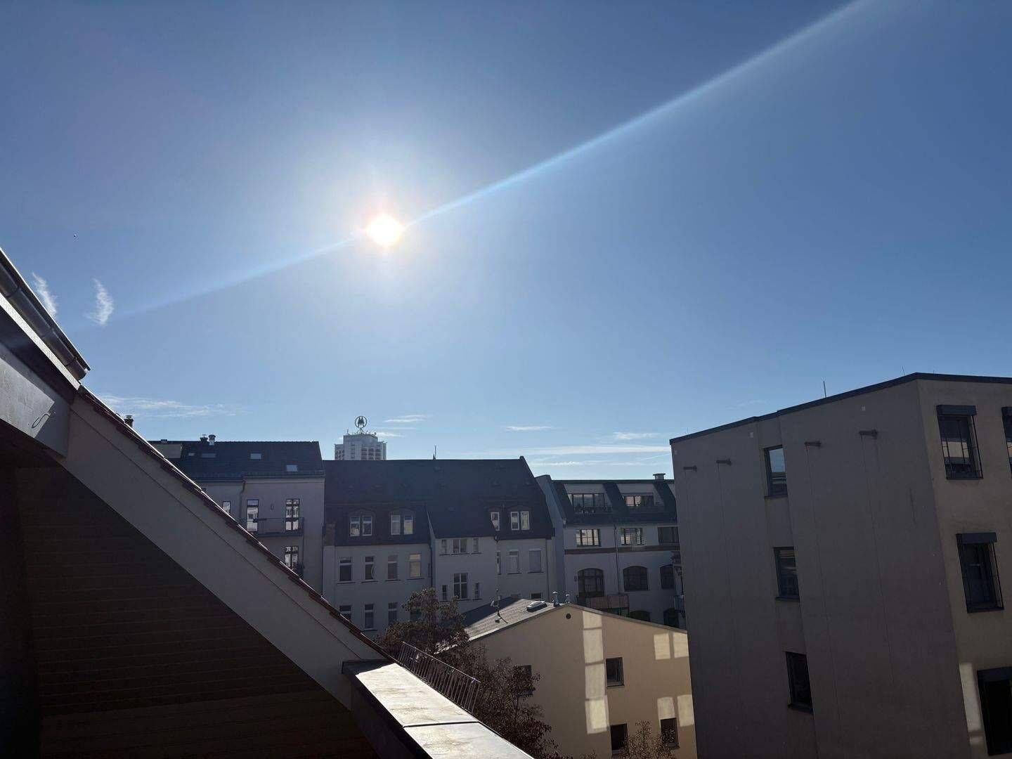 EIGENNUTZER AUFGEPASST: FREIE MAISONETTE-4-RAUM-WOHNUNG IM GRAFISCHEN HOF MIT DACHTERASSE UND BALKON – Leipzig – Vorschaubild 3