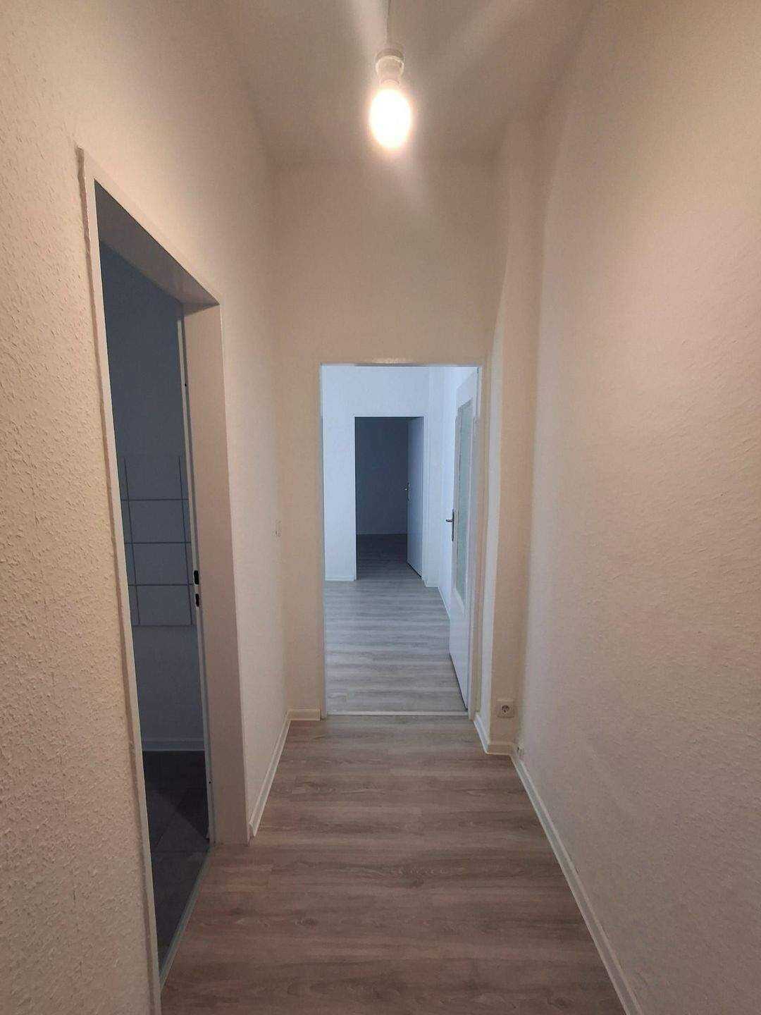 2 ZKB ca.42 m² im EG in ruhiger Hausgemeinschaft zu vermieten – Bremerhaven – Vorschaubild 2