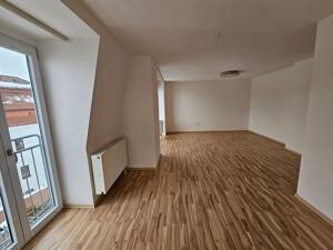 Seniorengerechte/Barrierefreie 2-Zimmer-Wohnung in Cham – 93413 Cham – Vorschaubild 1