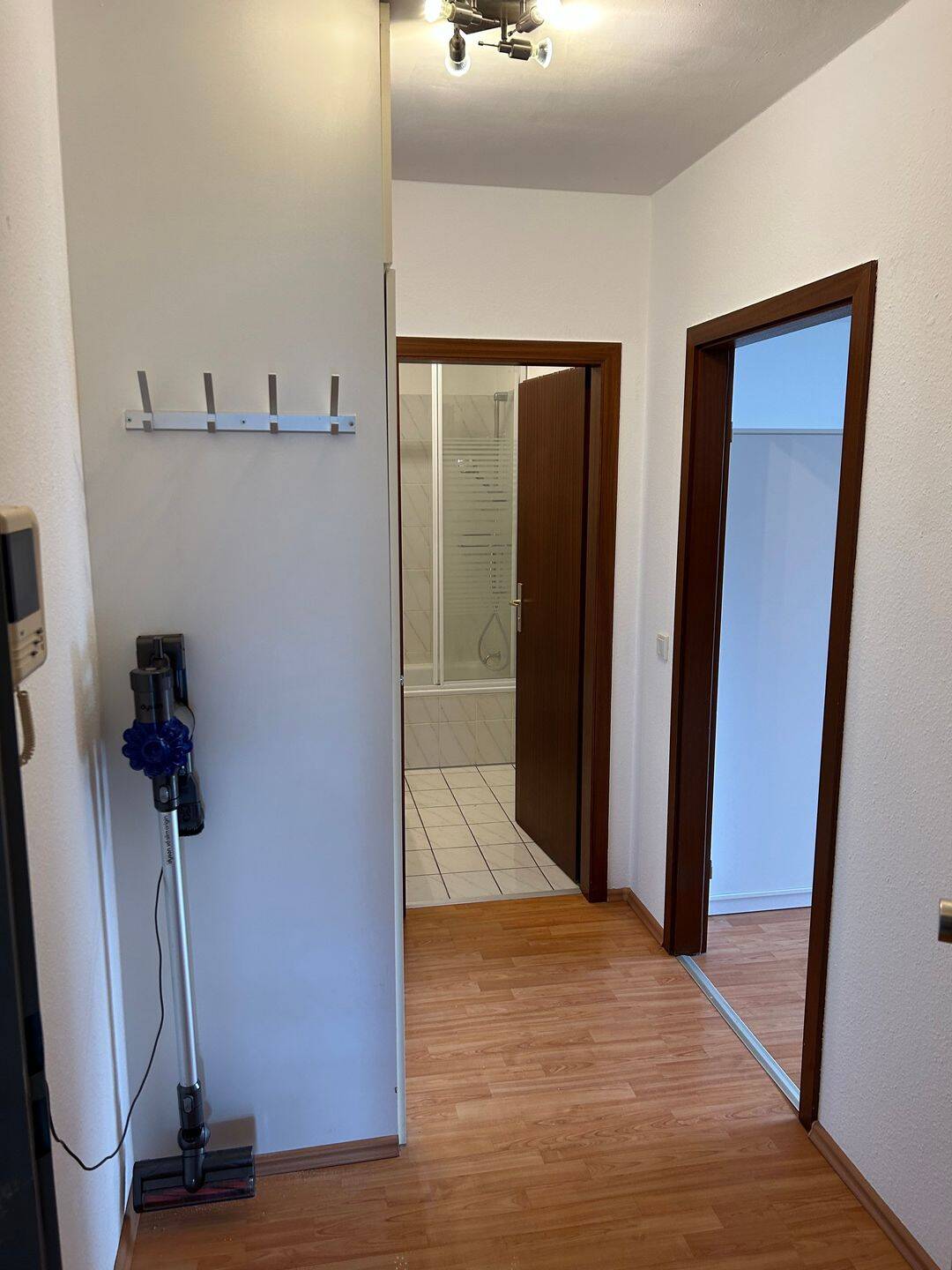 Wertig ausgestattetes Single-Appartement in BN-Bad Godesberg – Bonn – Vorschaubild 3