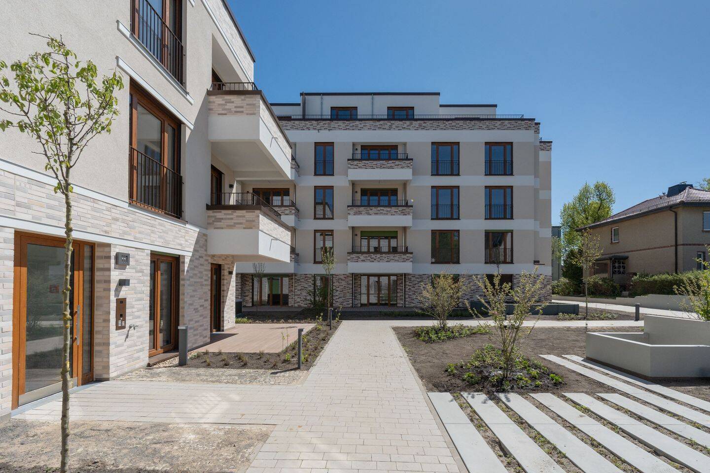 Bezugsfertig! Elegante, barrierefreie 3-Zimmer-Wohnung mit Loggia und Fußbodenheizung – Berlin – Vorschaubild 6