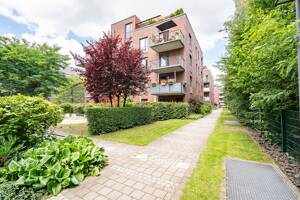Großzügige 3-Zimmer-Eigentumswohnung in architektonisch ansprechender Wohnanlage mit großem Balkon – 20535 Hamburg – Vorschaubild 2