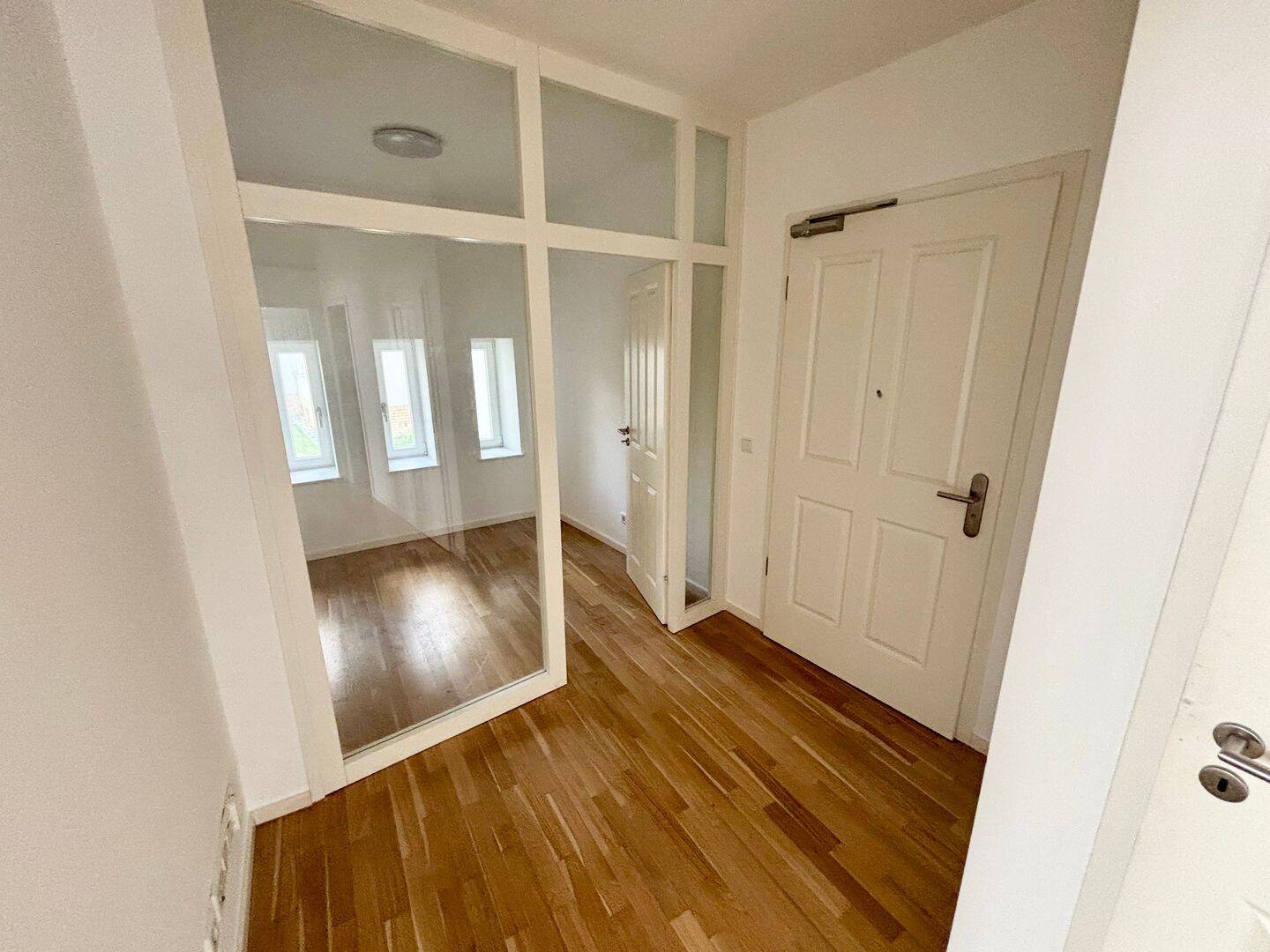 TOP! Bezugsfreie 4 Zi.-Whg. mit 2 Bädern, Parkett und großem Balkon – Leipzig – Vorschaubild 8