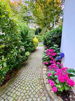 Schwachhausen nähe Heinrich-Heine-Straße - Wohnen auf großzügigen 178 qm in einer der beliebtesten Wohnlagen Bremens ! – 28211 Bremen – Vorschaubild 4