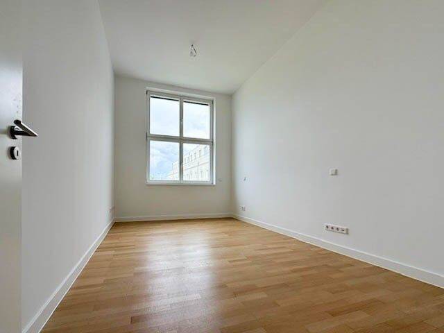 6% Grunderwerbssteuer geschenkt*: Traumhafte 4-Zimmerwohnung mit Balkon – Berlin – Vorschaubild 4