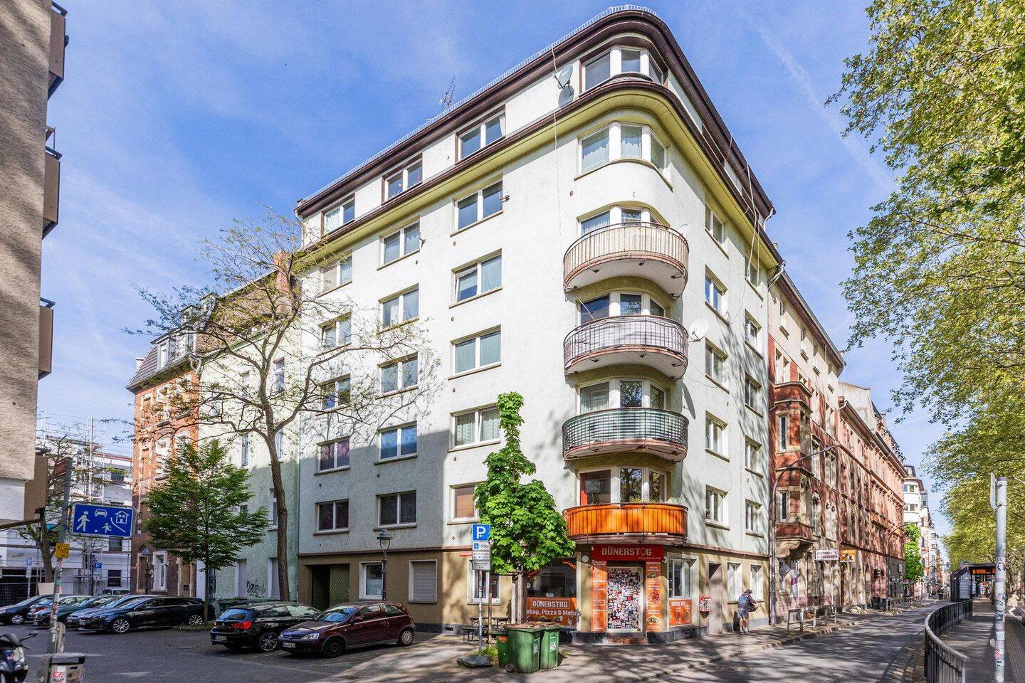 1 oder 2 möblierte WG-Zimmer mit neuer Küche in Mainzer Neustadt